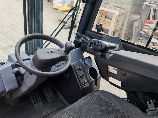 ГАЗ 3110 Волга, объемом двигателя 2.45 л и пробегом 0 тыс. км за 21392 $, фото 3 на Automoto.ua