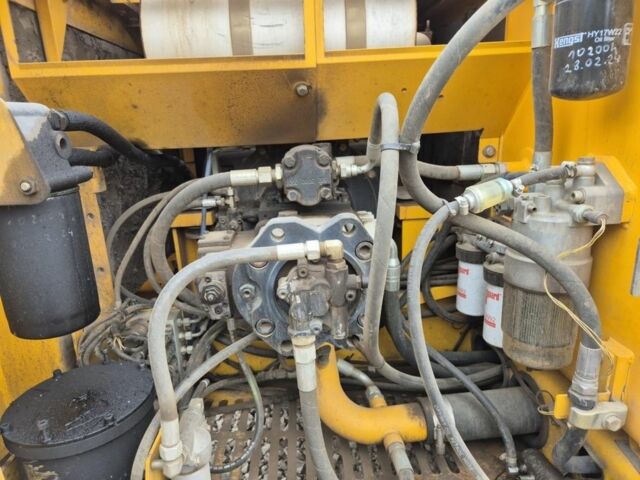 ГАЗ 3110 Волга 2011 в Львове на Automoto.ua ГАЗ 3110 Волга, объемом двигателя 2.45 л и пробегом 0 тыс. км за 65535 $, фото 14 на Automoto.ua