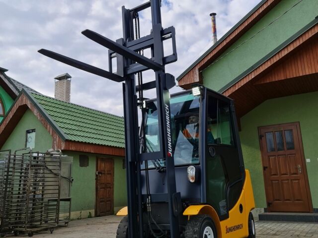 ГАЗ 3110 Волга, объемом двигателя 2.45 л и пробегом 0 тыс. км за 21392 $, фото 10 на Automoto.ua