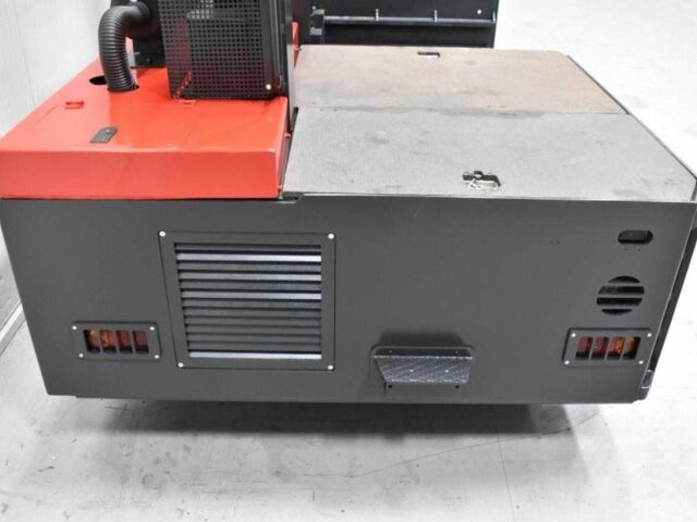 ГАЗ 3110 Волга, об'ємом двигуна 2.45 л та пробігом 0 тис. км за 46658 $, фото 8 на Automoto.ua