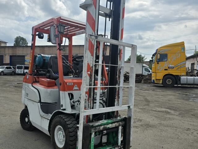 ГАЗ 3110 Волга, объемом двигателя 2.45 л и пробегом 0 тыс. км за 9100 $, фото 3 на Automoto.ua