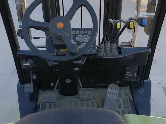 ГАЗ 3110 Волга, об'ємом двигуна 2.45 л та пробігом 0 тис. км за 7990 $, фото 3 на Automoto.ua