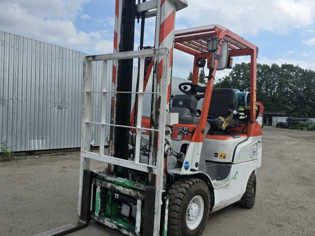 ГАЗ 3110 Волга, объемом двигателя 2.45 л и пробегом 0 тыс. км за 9100 $, фото 4 на Automoto.ua