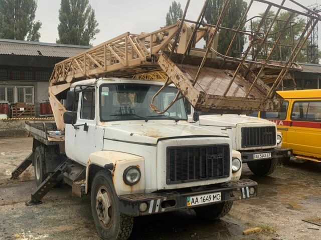 ГАЗ 3110 Волга, объемом двигателя 2.45 л и пробегом 0 тыс. км за 5661 $, фото 1 на Automoto.ua