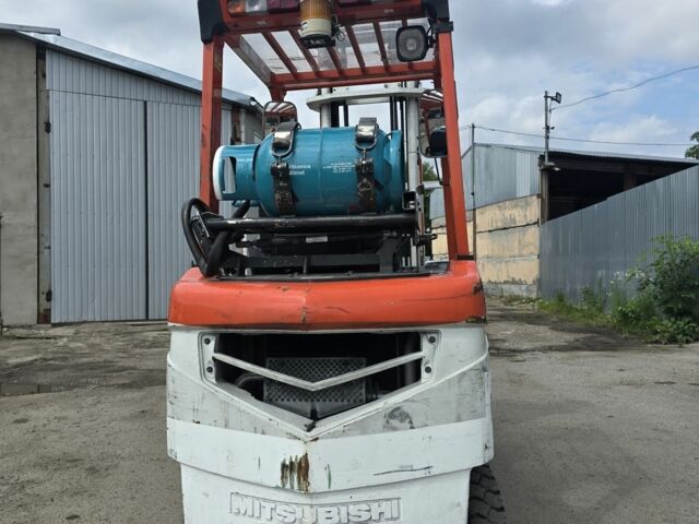 ГАЗ 3110 Волга, объемом двигателя 2.45 л и пробегом 0 тыс. км за 9100 $, фото 6 на Automoto.ua