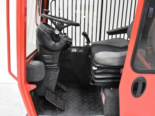 ГАЗ 3110 Волга, об'ємом двигуна 2.45 л та пробігом 0 тис. км за 46658 $, фото 3 на Automoto.ua