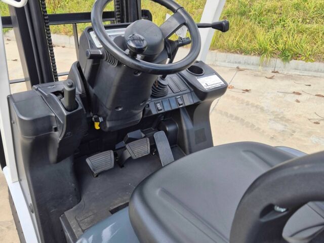 ГАЗ 3110 Волга, об'ємом двигуна 2.45 л та пробігом 0 тис. км за 9340 $, фото 4 на Automoto.ua