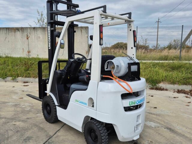 ГАЗ 3110 Волга, об'ємом двигуна 2.45 л та пробігом 0 тис. км за 9340 $, фото 3 на Automoto.ua