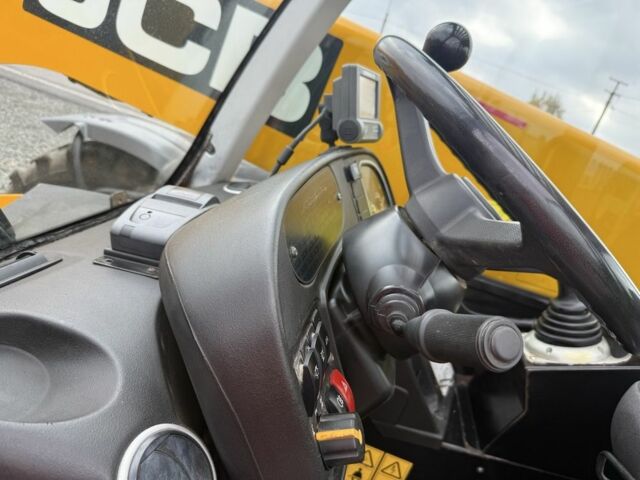 ГАЗ 3110 Волга 2013 в Луцке на Automoto.ua ГАЗ 3110 Волга, объемом двигателя 2.45 л и пробегом 0 тыс. км за 49900 $, фото 13 на Automoto.ua