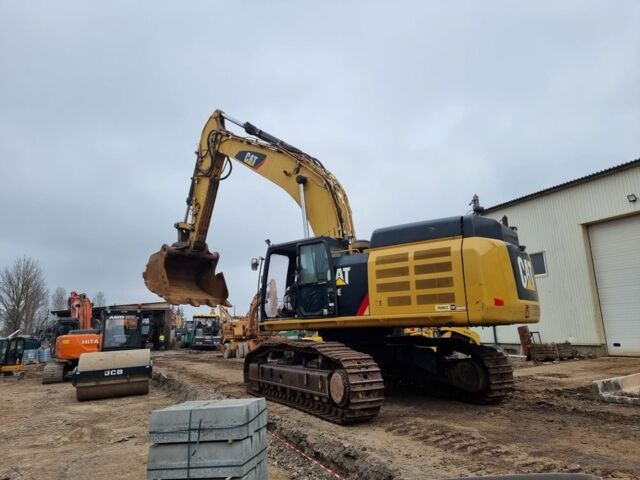 ГАЗ 3110 Волга, объемом двигателя 2.45 л и пробегом 0 тыс. км за 110710 $, фото 2 на Automoto.ua