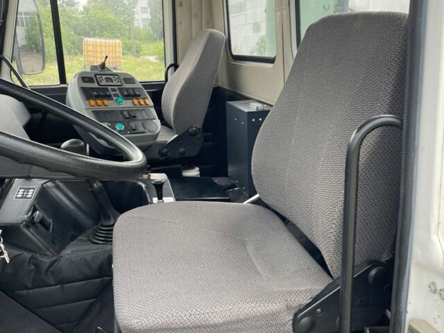 ГАЗ 3110 Волга, объемом двигателя 2.45 л и пробегом 0 тыс. км за 80000 $, фото 2 на Automoto.ua