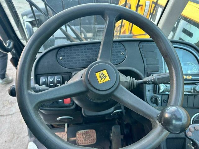 ГАЗ 3110 Волга 2014 в Житомире на Automoto.ua ГАЗ 3110 Волга, объемом двигателя 2.45 л и пробегом 0 тыс. км за 51377 $, фото 5 на Automoto.ua