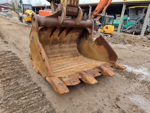 ГАЗ 3110 Волга, объемом двигателя 2.45 л и пробегом 0 тыс. км за 110710 $, фото 5 на Automoto.ua