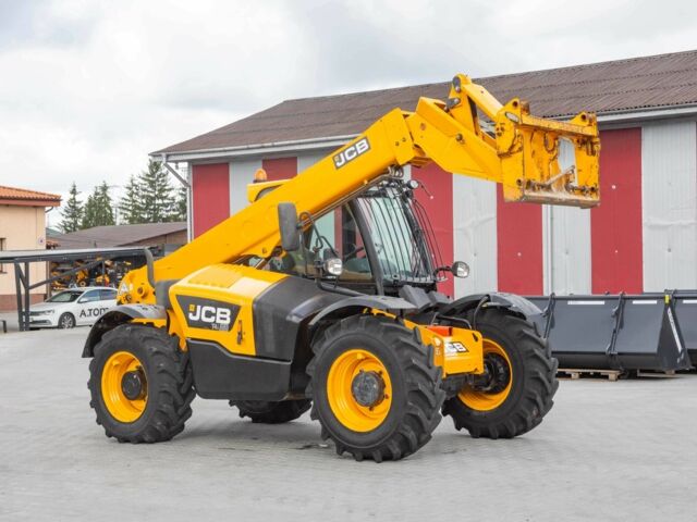 ГАЗ 3110 Волга, об'ємом двигуна 2.45 л та пробігом 0 тис. км за 54160 $, фото 3 на Automoto.ua