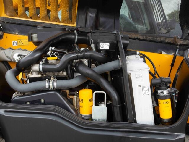 ГАЗ 3110 Волга, об'ємом двигуна 2.45 л та пробігом 0 тис. км за 54160 $, фото 5 на Automoto.ua