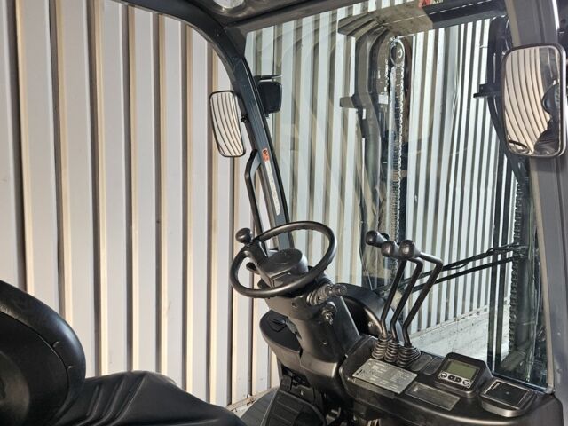 ГАЗ 3110 Волга, объемом двигателя 2.45 л и пробегом 0 тыс. км за 16102 $, фото 10 на Automoto.ua