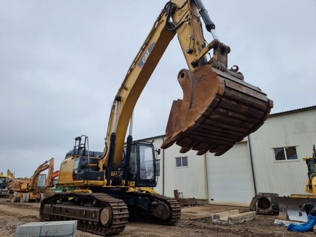 ГАЗ 3110 Волга, объемом двигателя 2.45 л и пробегом 0 тыс. км за 110710 $, фото 3 на Automoto.ua