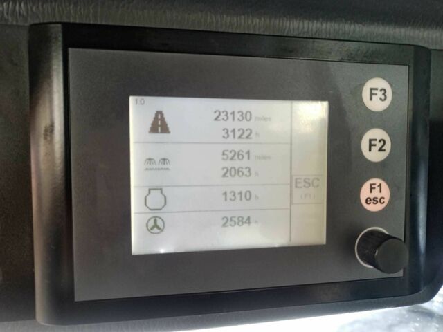 ГАЗ 3110 Волга, объемом двигателя 2.45 л и пробегом 0 тыс. км за 33950 $, фото 8 на Automoto.ua