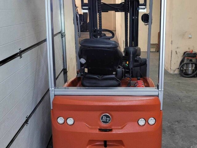 ГАЗ 3110 Волга, об'ємом двигуна 2.45 л та пробігом 0 тис. км за 16092 $, фото 5 на Automoto.ua