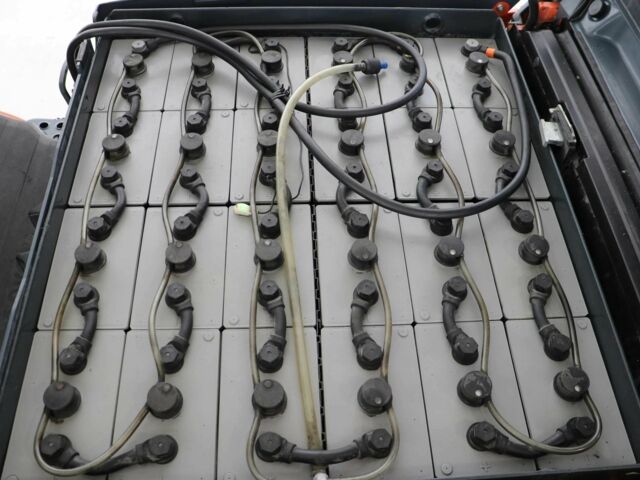 ГАЗ 3110 Волга, объемом двигателя 2.45 л и пробегом 0 тыс. км за 16039 $, фото 3 на Automoto.ua