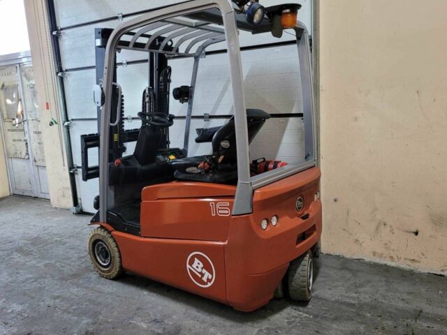 ГАЗ 3110 Волга, об'ємом двигуна 2.45 л та пробігом 0 тис. км за 16092 $, фото 2 на Automoto.ua