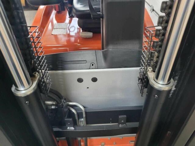 ГАЗ 3110 Волга, об'ємом двигуна 2.45 л та пробігом 0 тис. км за 16092 $, фото 12 на Automoto.ua