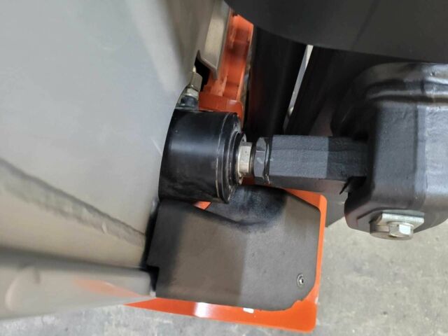 ГАЗ 3110 Волга, об'ємом двигуна 2.45 л та пробігом 0 тис. км за 16092 $, фото 11 на Automoto.ua