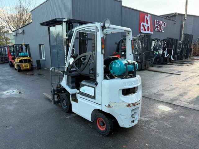 ГАЗ 3110 Волга, об'ємом двигуна 2.45 л та пробігом 0 тис. км за 12700 $, фото 5 на Automoto.ua