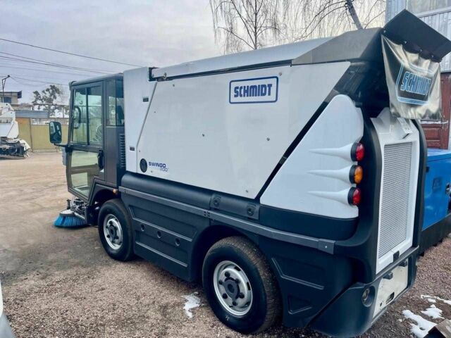 ГАЗ 3110 Волга, объемом двигателя 2.45 л и пробегом 0 тыс. км за 33950 $, фото 3 на Automoto.ua