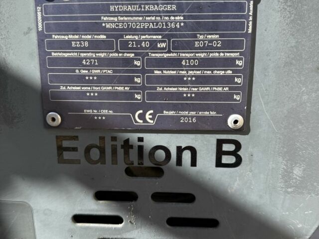 ГАЗ 3110 Волга, объемом двигателя 2.45 л и пробегом 0 тыс. км за 43000 $, фото 5 на Automoto.ua