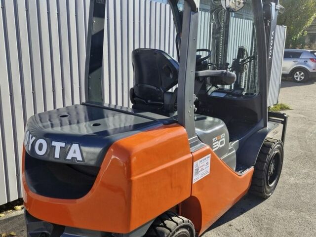 ГАЗ 3110 Волга, об'ємом двигуна 2.45 л та пробігом 0 тис. км за 23167 $, фото 2 на Automoto.ua