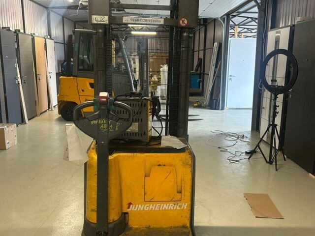 ГАЗ 3110 Волга, объемом двигателя 2.45 л и пробегом 0 тыс. км за 5404 $, фото 2 на Automoto.ua