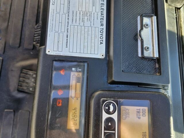 ГАЗ 3110 Волга, об'ємом двигуна 2.45 л та пробігом 0 тис. км за 23167 $, фото 3 на Automoto.ua