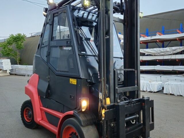 ГАЗ 3110 Волга, об'ємом двигуна 2.45 л та пробігом 0 тис. км за 37068 $, фото 4 на Automoto.ua