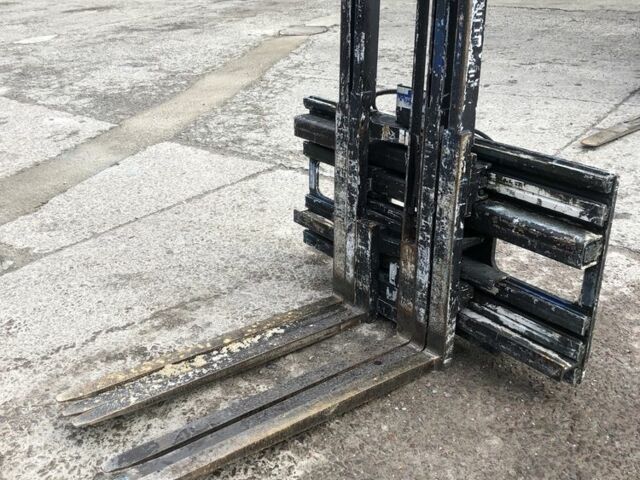 ГАЗ 3110 Волга 2016 в Яворове на Automoto.ua ГАЗ 3110 Волга, объемом двигателя 2.45 л и пробегом 0 тыс. км за 2100 $, фото 2 на Automoto.ua