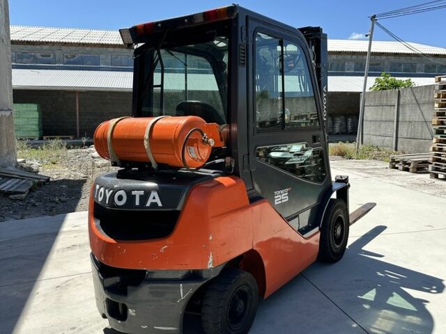 ГАЗ 3110 Волга, объемом двигателя 2.45 л и пробегом 0 тыс. км за 17065 $, фото 1 на Automoto.ua