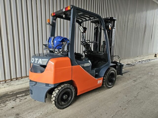 ГАЗ 3110 Волга, объемом двигателя 2.45 л и пробегом 0 тыс. км за 20272 $, фото 11 на Automoto.ua