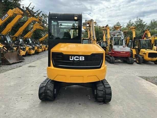 ГАЗ 3110 Волга, объемом двигателя 2.45 л и пробегом 0 тыс. км за 48102 $, фото 2 на Automoto.ua