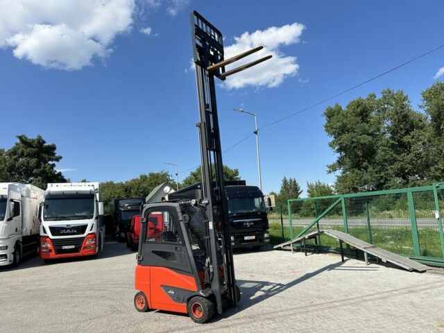 ГАЗ 3110 Волга, об'ємом двигуна 2.45 л та пробігом 0 тис. км за 20100 $, фото 6 на Automoto.ua