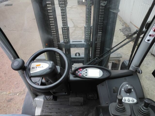 ГАЗ 3110 Волга, объемом двигателя 2.45 л и пробегом 0 тыс. км за 33825 $, фото 5 на Automoto.ua