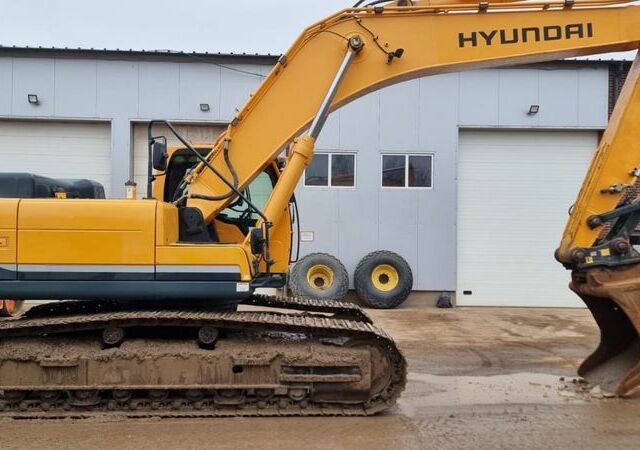 ГАЗ 3110 Волга, объемом двигателя 2.45 л и пробегом 0 тыс. км за 110431 $, фото 3 на Automoto.ua