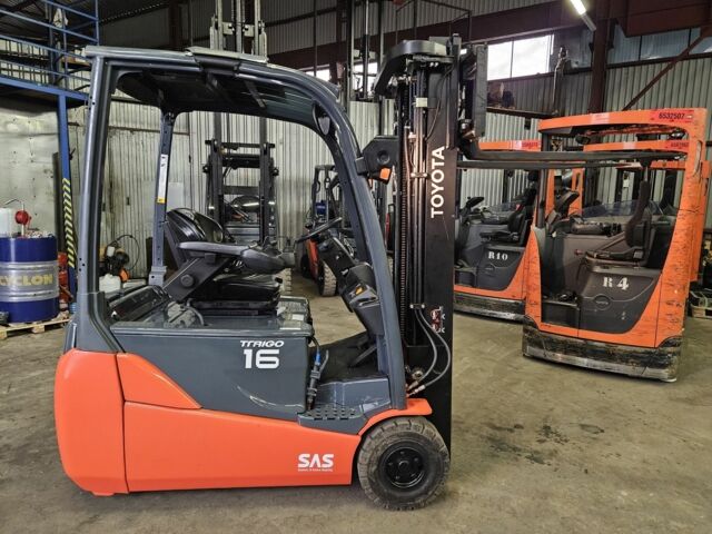 ГАЗ 3110 Волга, объемом двигателя 2.45 л и пробегом 0 тыс. км за 16797 $, фото 18 на Automoto.ua