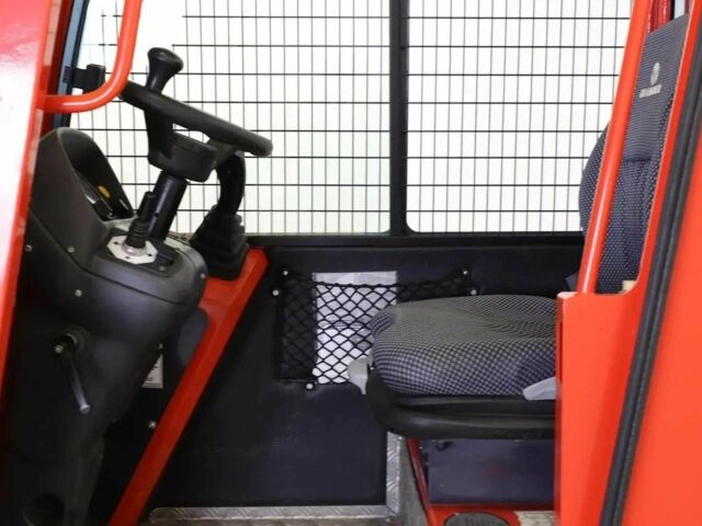 ГАЗ 3110 Волга, об'ємом двигуна 2.45 л та пробігом 0 тис. км за 98914 $, фото 9 на Automoto.ua