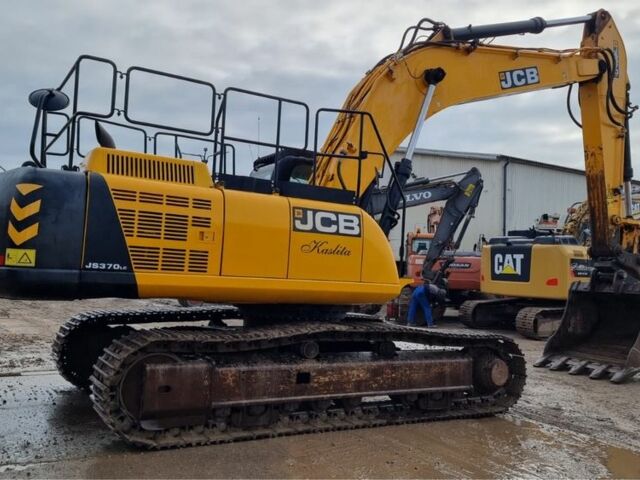 ГАЗ 3110 Волга, объемом двигателя 2.45 л и пробегом 0 тыс. км за 98210 $, фото 13 на Automoto.ua