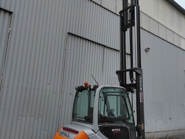 ГАЗ 3110 Волга, объемом двигателя 2.45 л и пробегом 0 тыс. км за 33825 $, фото 3 на Automoto.ua