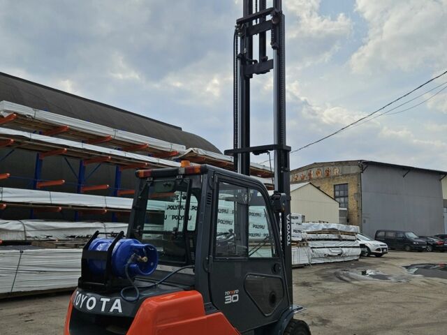 ГАЗ 3110 Волга, об'ємом двигуна 2.45 л та пробігом 0 тис. км за 20620 $, фото 12 на Automoto.ua