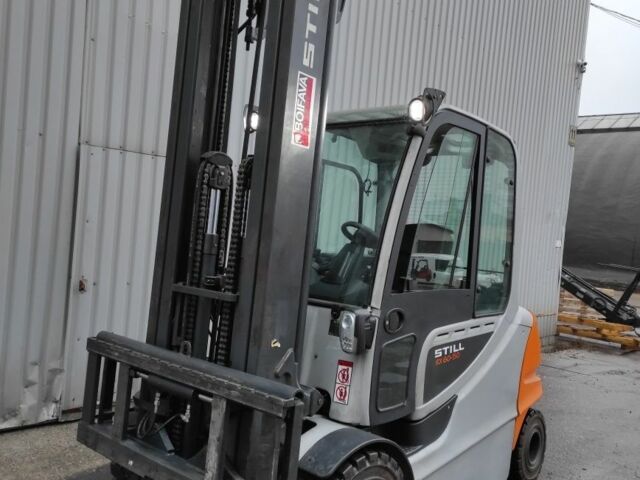 ГАЗ 3110 Волга, объемом двигателя 2.45 л и пробегом 0 тыс. км за 33825 $, фото 18 на Automoto.ua