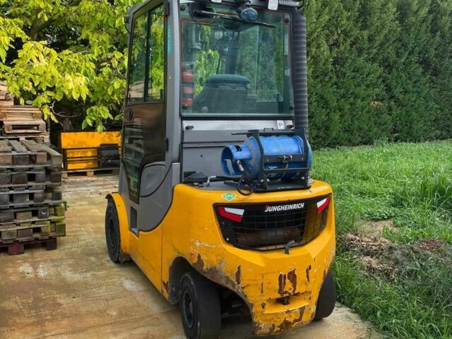 ГАЗ 3110 Волга 2018 в Ужгороде на Automoto.ua ГАЗ 3110 Волга, объемом двигателя 2.45 л и пробегом 0 тыс. км за 17550 $, фото 1 на Automoto.ua