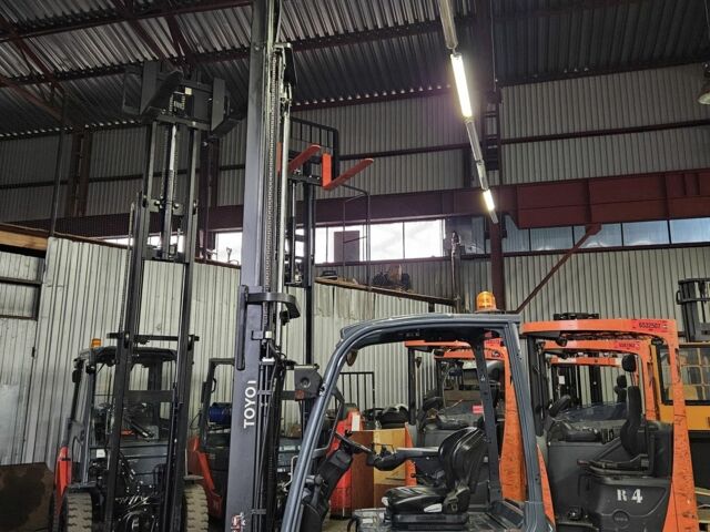 ГАЗ 3110 Волга, объемом двигателя 2.45 л и пробегом 0 тыс. км за 16797 $, фото 15 на Automoto.ua