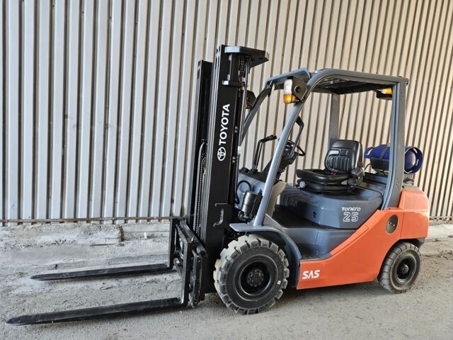 ГАЗ 3110 Волга, объемом двигателя 2.45 л и пробегом 0 тыс. км за 17299 $, фото 3 на Automoto.ua